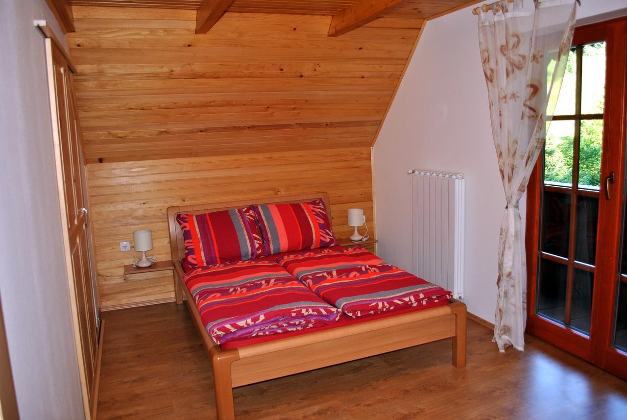 Apartmaji Brloznica Pod Veliko Planino Luče Quarto foto